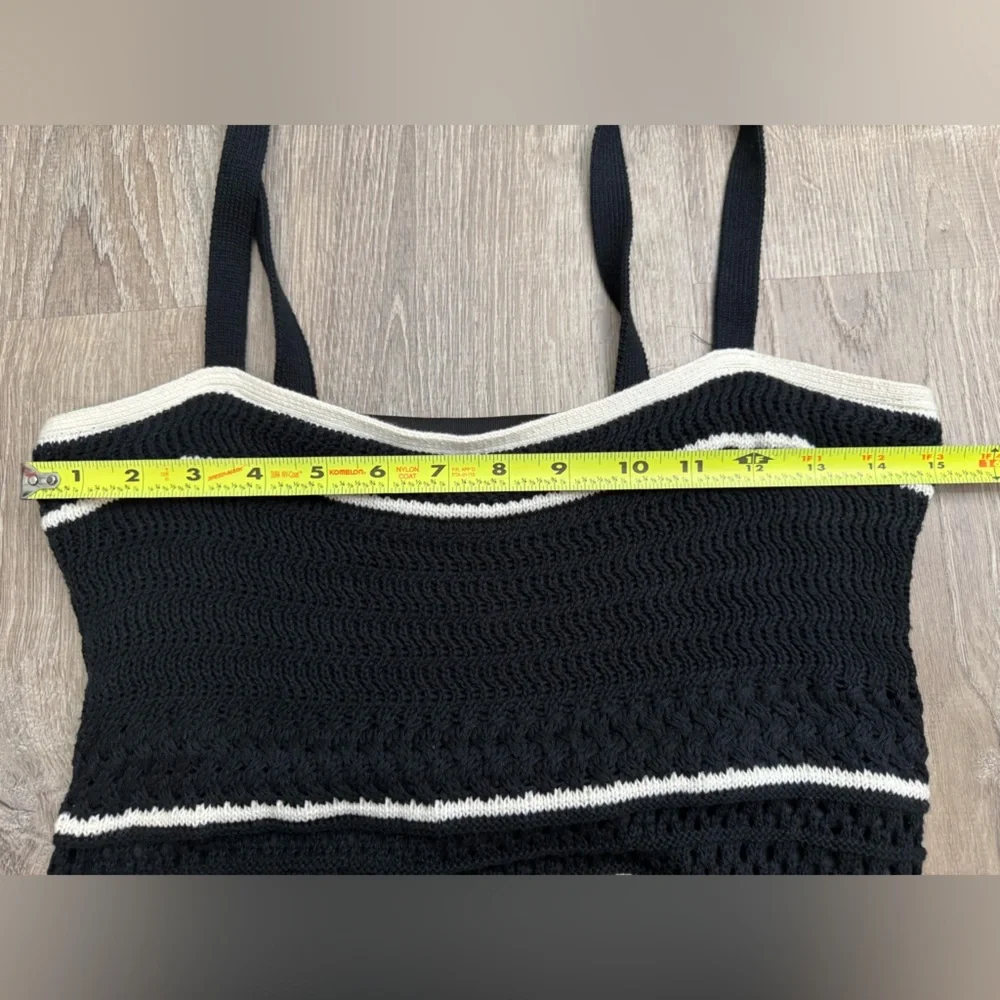 Abercrombie & Fitch Crochet-Style Maxi Dress in Size Small